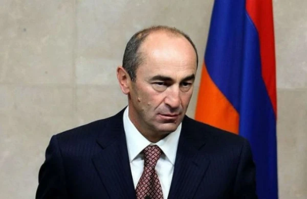 Koçaryanın vəkili  Azərbaycan dilində  danışır: +