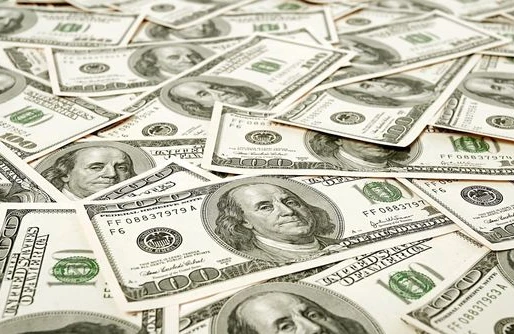 Dollar almaq istəyənlərin nəzərinə!