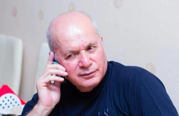 “16 manat yüklədim, “Azəriqaz” yarısını oğurladı” - Xalq artisti qurumu ittiham etdi