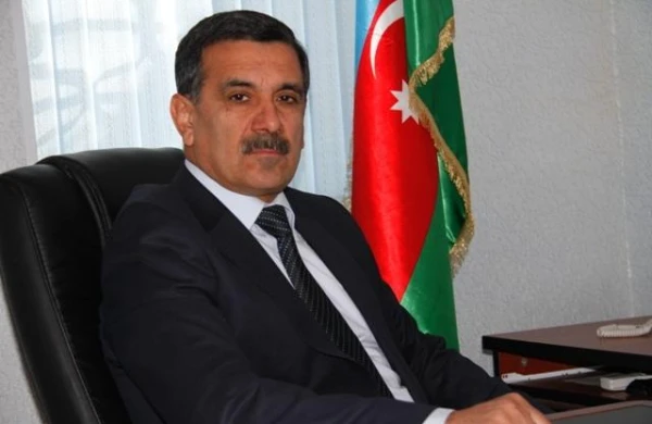 Bu icra başçısı 26 ildir eyni rayona rəhbərlik edir