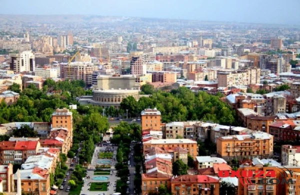 Paşinyanın uğursuz Moskva səfəri: Ermənistan iqtisadi sanksiyaların astanasında – Bizim şərh