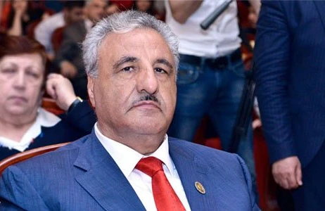 Tağı Əhmədov Həccə getdi -FOTO