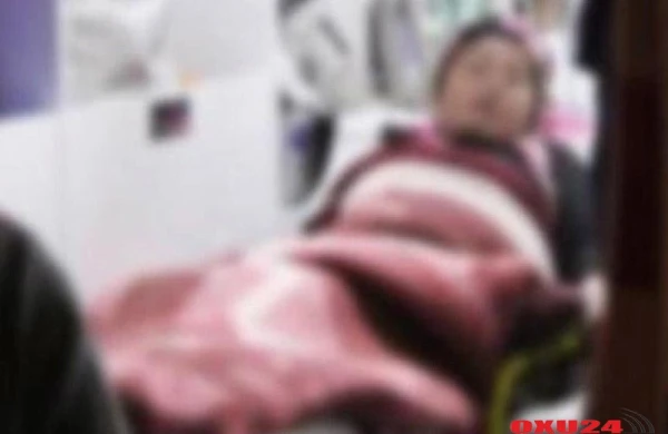 Xəstəxanaya gətirilən 2 azyaşlı qız hamilə çıxdı