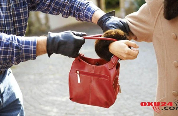 Bakıda soyğun: qadın müstəntiqin çantasından 2550 manat oğurlandı