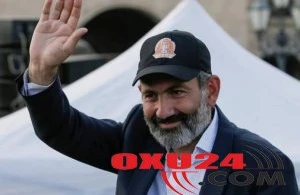 Bütün dünya İranı tərk edir Paşinyan isə  İrana gedir.