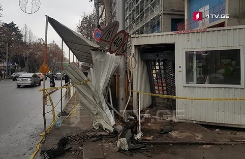 Təcili yardım maşını azərbaycanlı fəhlələri vurdu - 1 ölü, 12 yaralı