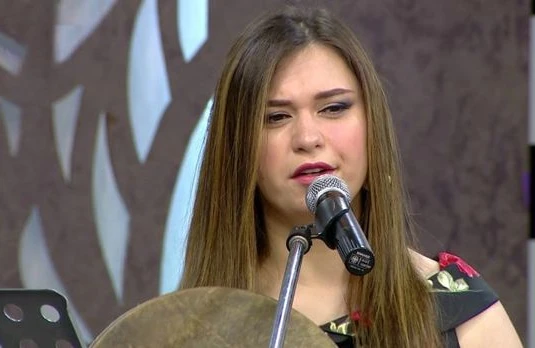 Tanınmış müğənnini qarət edən keçmiş məhkum ələ keçdi - FOTO