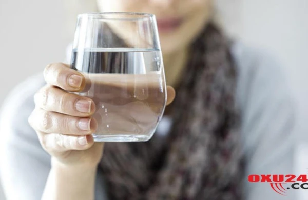 Məşhur cərrah AÇIQLADI – Gündə nə qədər su içməliyik?