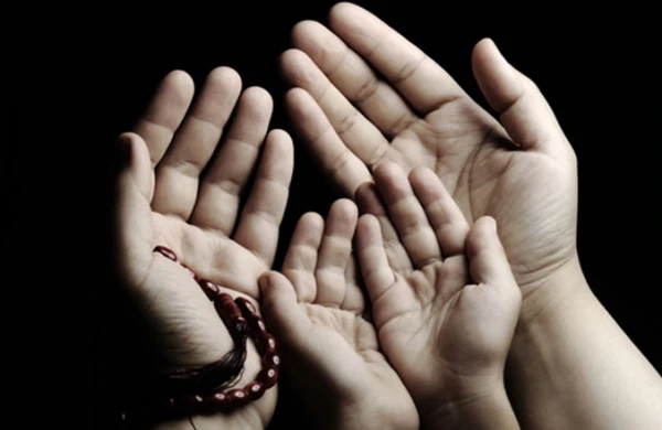 Doğurdanmı yağış və külək  zamanı  dualar daha tez qəbul olur? -  Dini  hədis