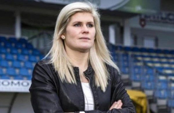 Qadın baş məşqçidən ŞOK AÇIQLAMA: Seçimlərini cinsiyyət orqanlarının uzunluğuna görə edir