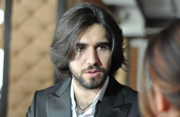 “Saçım uzun olanda çox sataşırdılar” – Çingiz Mustafayevdən ŞOK AÇIQLAMA - VİDEO