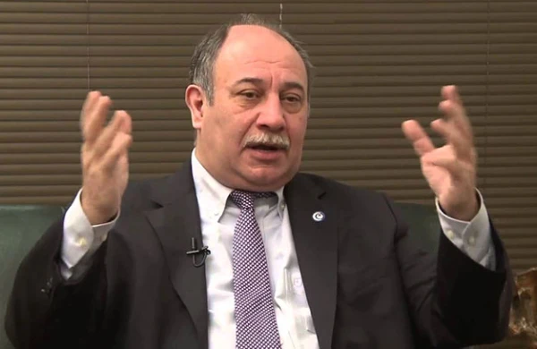 “Məndə elə şəkillər var ki...” - Deputatdan nazirliyə cavab