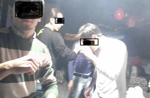 Bakıda ŞOK olay: Kişi kişi ilə intim münasibətdə oldu,daha sonra pasportunu alıb şantaj etdi