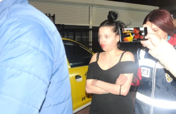 Gecə saatlarında ŞOK: taksiyə minən qadın sürücünün başına oyun açdı