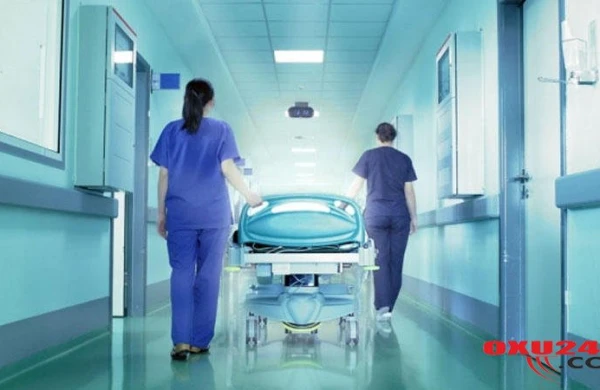 Şəkidə DƏHŞƏT: mikroavtobus sərnişini sürüdü