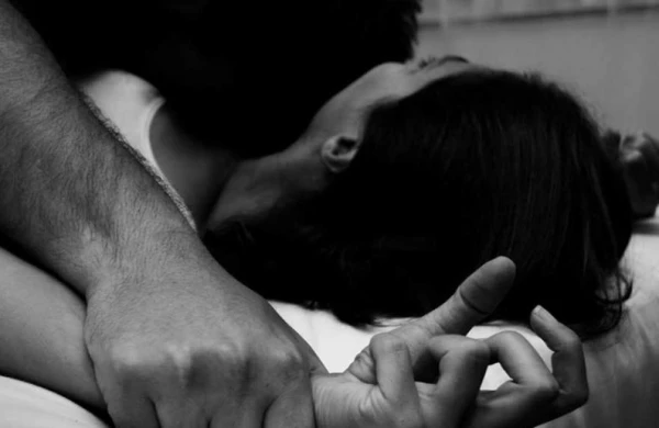 Dəhşətli hadisə: Qardaşı arvadını dostları ilə birgə zorladı