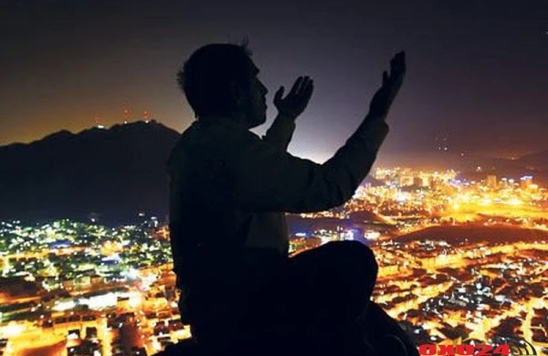 Bütün ümidlərinizi Allaha bağlayın...