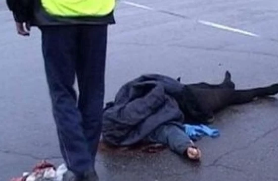 Ucarda dəhşət: Kişi "kamaz"ın altında qalıb can verdi