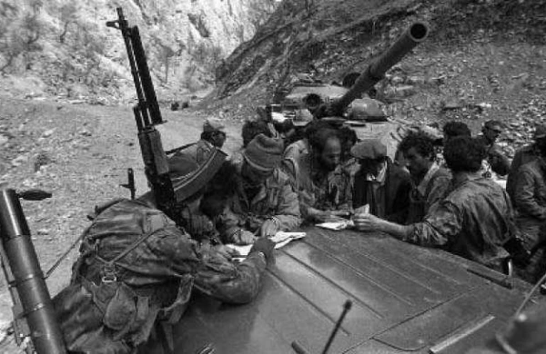 Ermənilər  43 azərbaycanlını güllələdi,2 nəfərin başını kəsdi - Qaradağlı faciəsi ilə bağlı ŞOK VİDEO