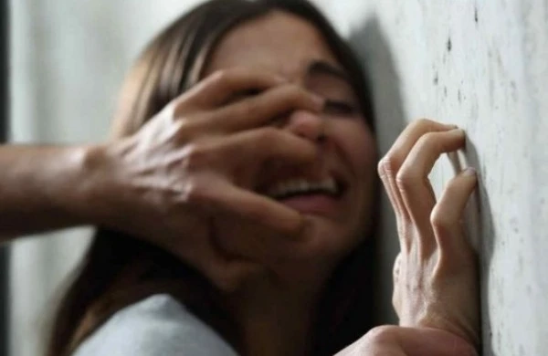 3 dost 14 yaşlı qızı zorladı, sonra elçi göndərdilər - Bakıda qandonduran cinayət