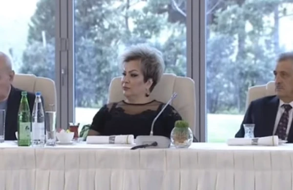 Afaq Bəşirqızı prezidentlə görüşdə protokoldan kənar danışıbmış