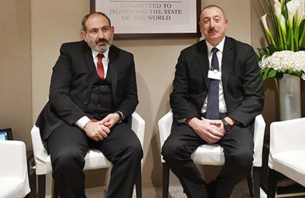 “İlham Əliyev Paşinyanı asanlıqla məğlub etdi” - Koçaryan