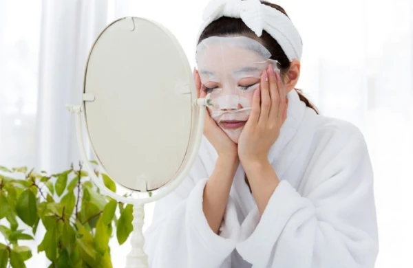 Yapon qadınların gözəllik sirri - Mətbəx streci ilə dəriyə necə təsir etmək olar?