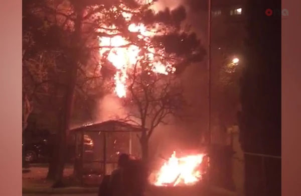 Bakıda dəhşətli anlar: Bayram tonqalı şəhəri alova bürüdü