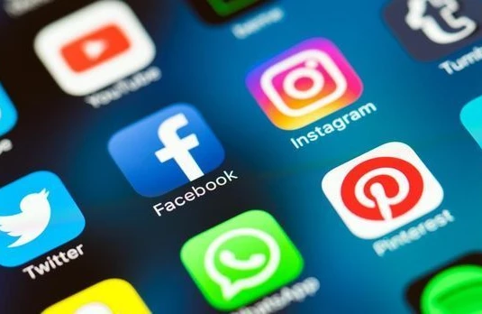 “Facebook”dakı problemlə bağlı - AÇIQLAMA