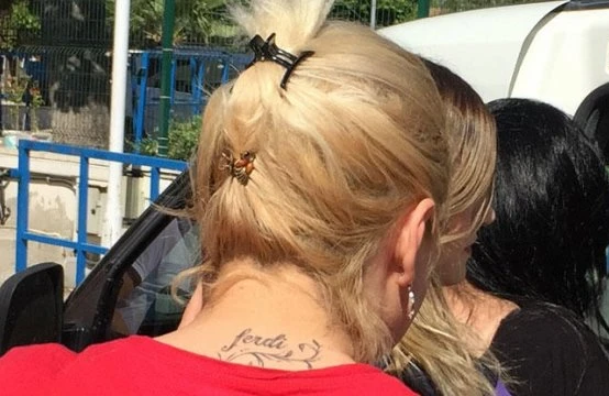 Azərbaycanlı qadınlar fahişəlik xidməti göstərərkən tutuldu -Əməliyyatdan video