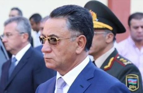 Ramil Usubov rəisi işdən çıxardı