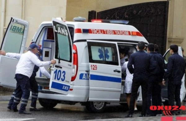 Neftçalada ata oğlunu xəstəxanalıq etdi