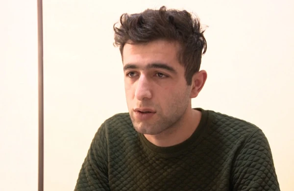 Gözətçi işlədiyi yerdən toyuqları oğurlayıb satdı - VİDEO