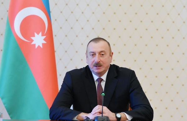 Prezidentdən vətəndaşı incidən məmurlara XƏBƏRDARLIQ