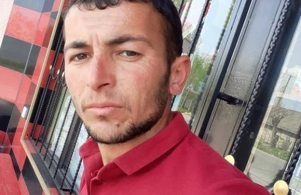 Gürcü polis azərbaycanlı gənci döydü