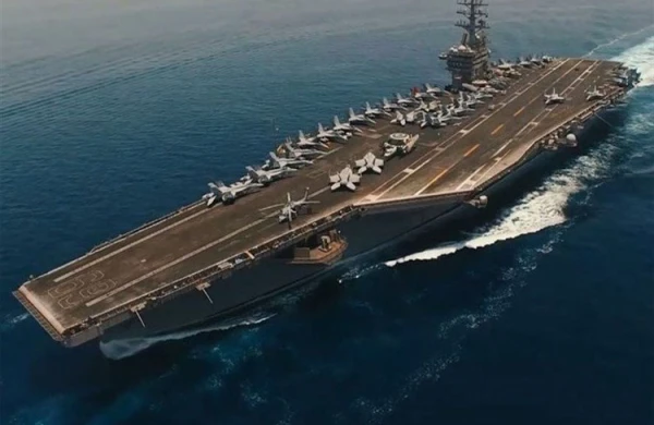 İran böyük təhlükədə! ABŞ hərbi gəmisi Fars körfəzinə girdi