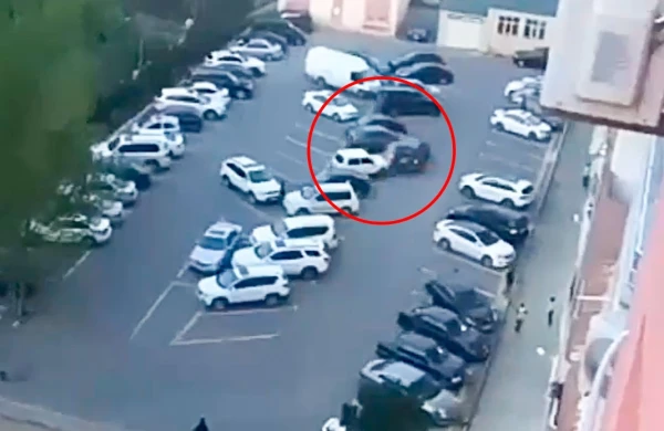 Bakıda ağılasığmaz hadisə: “Gelandewagen” 12 avtomobili əzdi