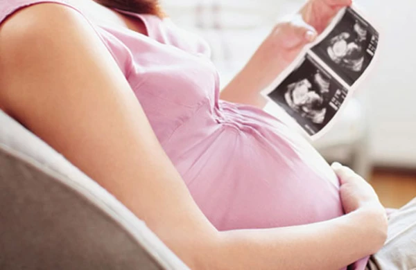 Hamiləlik haqqında bilmədiyimiz 6 qəribə fakt:Hamiləlik dövründə ayaq ölçüsü də böyüyür