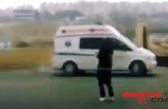 Başına “təcili yardım”lar dolanan tibb bacısını maşın vurdu, həlak oldu