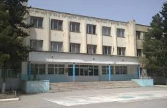 Zaqatala məktəbində biabırçılıq — Şagirdlər tualetə...