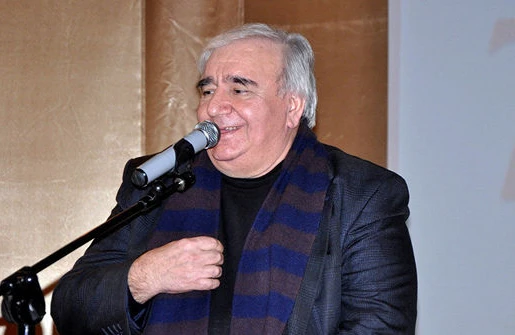 Ramiz Rövşən xalq şairi oldu