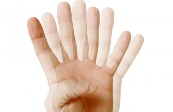 Bu əlamətlər sizdə varsa, MÜTLƏQ HƏKİMƏ GEDİN – BEYİN ŞİŞİ TƏHLÜKƏSİ