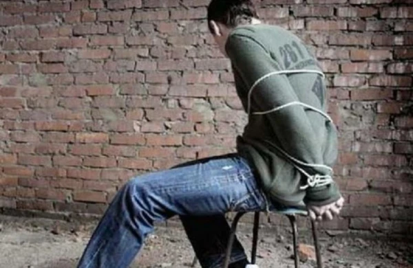 Bakıda kişi girov götürülüb - 10 min manat pul tələb edirlər