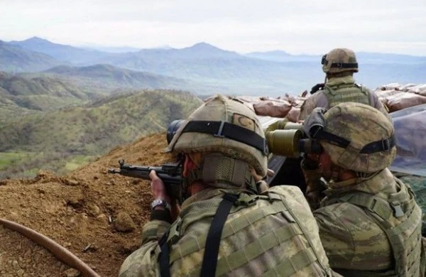 Türkiyə-İran sərhədində atışma: ölənlər var