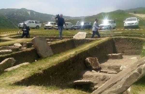Azərbaycanda ŞOK olay: Tarixi şəxsiyyətin meyiti qəbirdən oğurlanıb