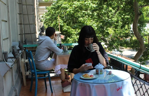 Azərbaycanda maraqlı məkan: Bura yalnız qızlar girə bilər, kişilərə qadağalar var