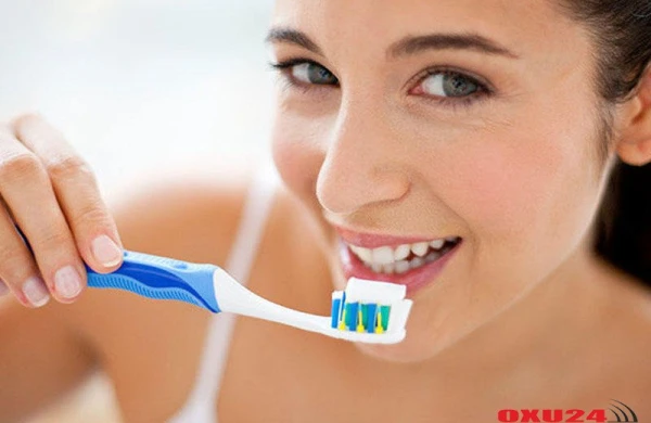 Dişləri yeməkdən nə qədər sonra fırçalamalı?