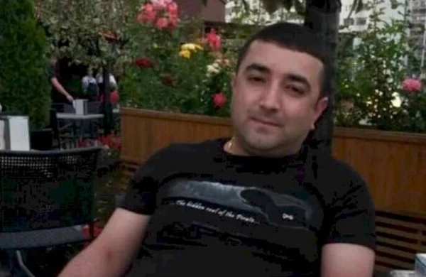 Azərbaycanlı iş adamı dostlarına mesaj yazıb,özünü öldürdü