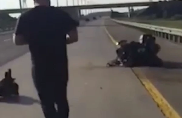 Məşhur bloger avtomobil qəzasında öldü