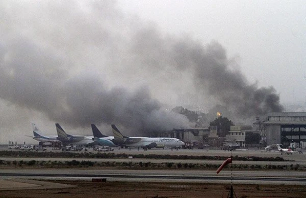 SON DƏQİQƏ: Səudiyyə Ərəbistanına irimiqyaslı HÜCUM: Onlarla yaralı var